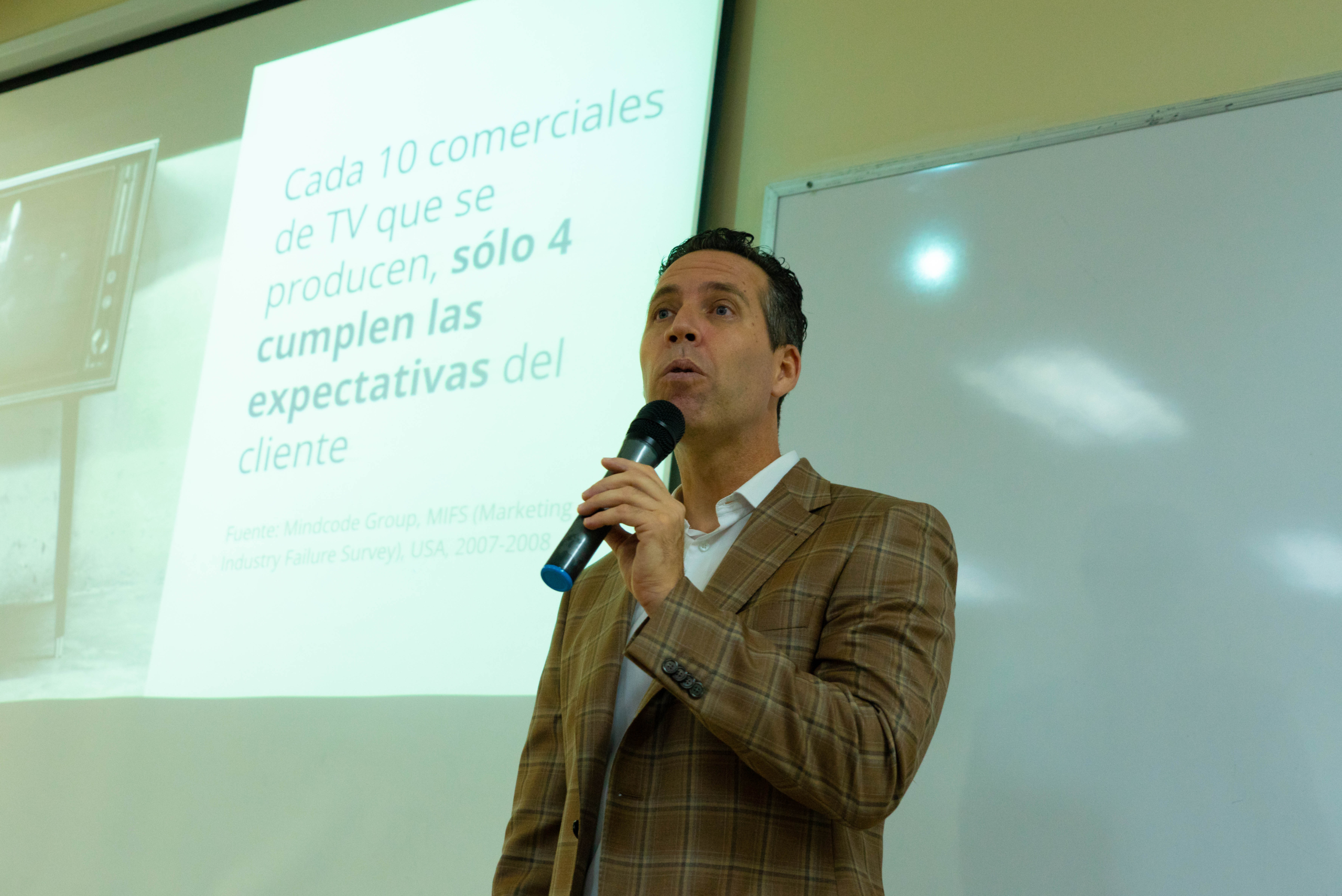 Taller de Mercadeo Online en Ciudad de Panamá nestor romero